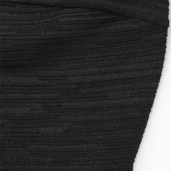 NWT- COS Sparkly Textured Bandeau Top - Picture 3 of 16